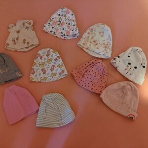 Adorable Kids' Beanie Set - Multicolor